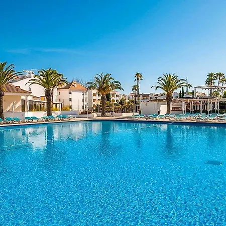 Golden Club Cabanas- House With View, Pools And Private