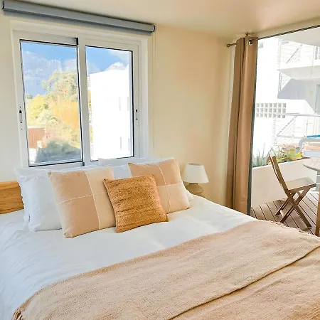 Golden Club Cabanas- House With View, Pools And Private Appartement *